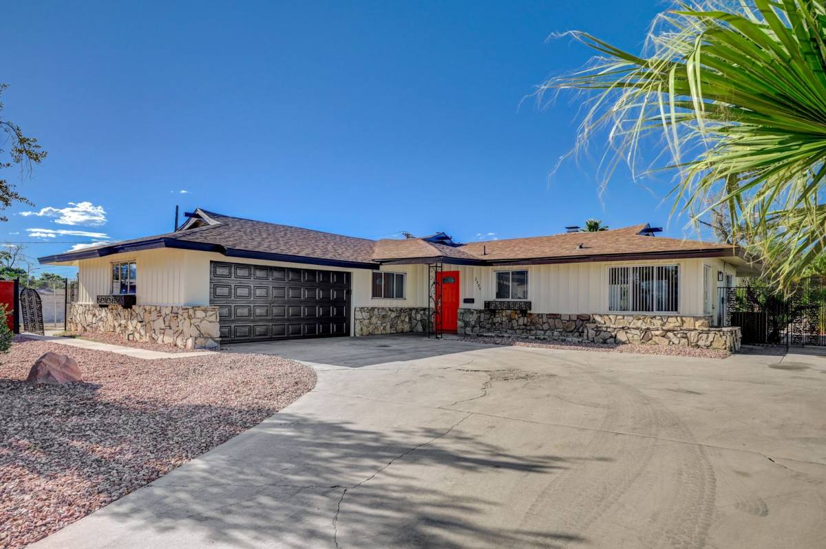 House for rent at 3504 Pioneer Cr, Las Vegas, NV 89107