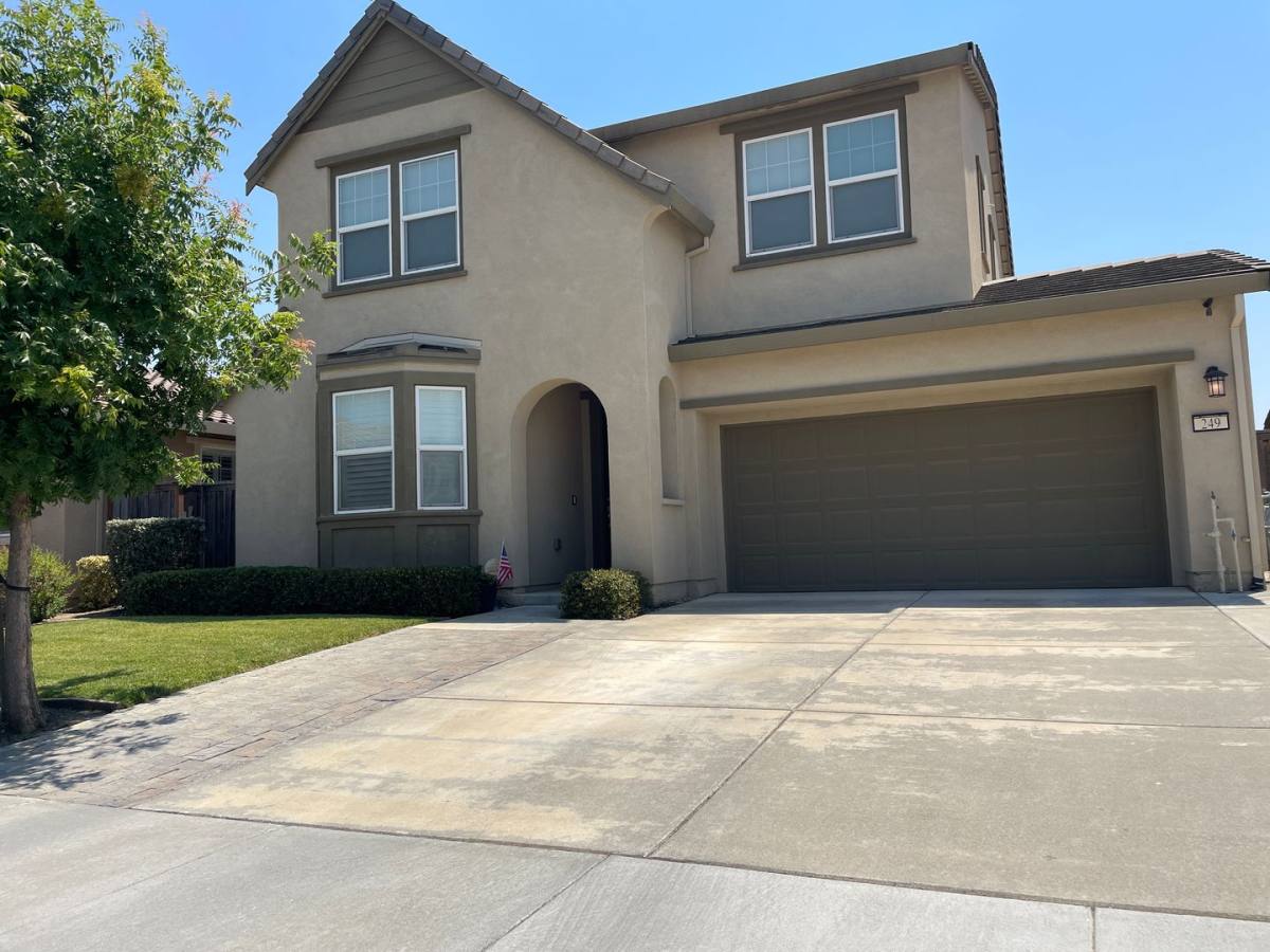 House for rent at 249 Ginger St, Vacaville, CA 95687