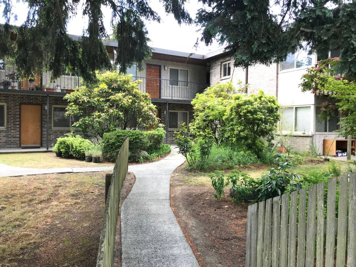 Apartment for rent at 18405 Linden Ave N, Seattle, WA 98133