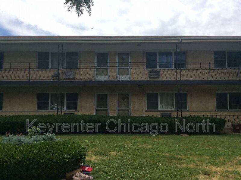 Apartment for rent at 1805 W Touhy Ave, Park Ridge, IL 60068