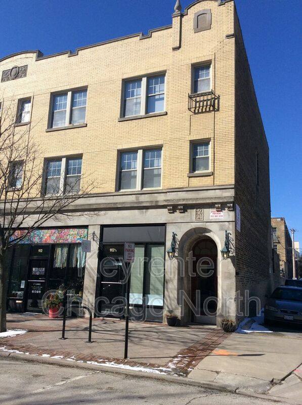 Apartment for rent at 914 Sherman Ave, Evanston, IL 60202