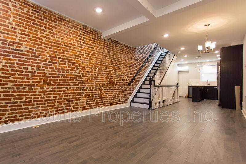 Townhouse for rent at 617 S Lehigh St, Baltimore, MD 21224