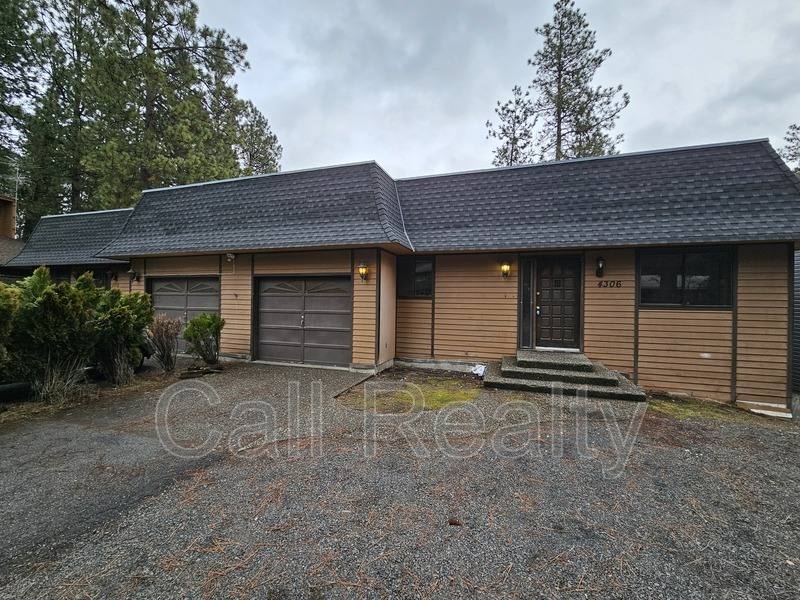 Apartment for rent at 4306 N Ella, Spokane, WA 99212