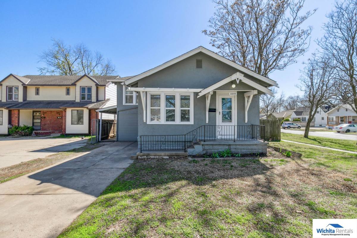 House for rent at 2233 W Douglas, Wichita, KS 67213
