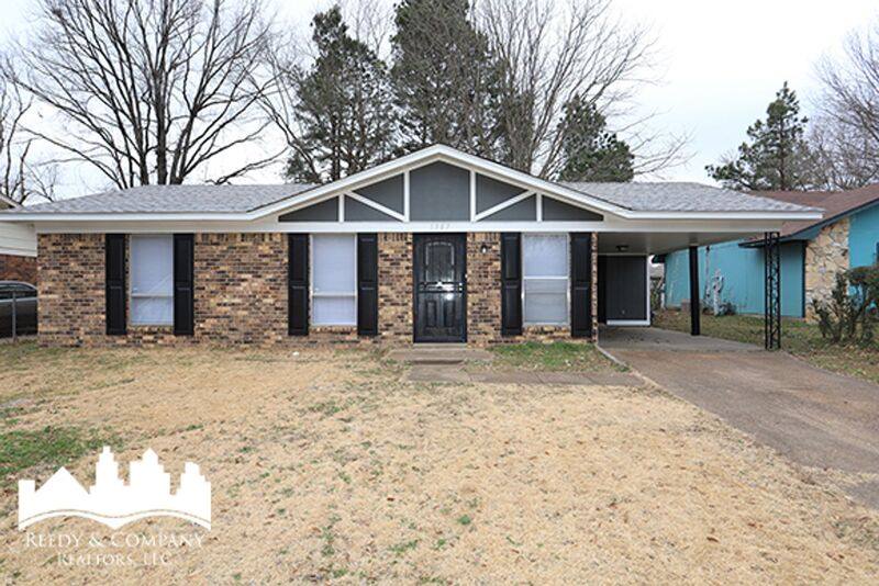 House for rent at 5387 Cornstalk Cove, Memphis, TN 38127