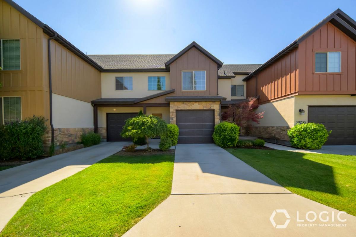 Townhouse for rent at 10231 S Mystic Brook Way, South Jordan, UT 84095