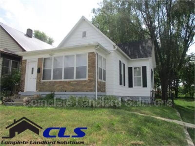 House for rent at 1557 S 17th St, Terre Haute, IN 47802