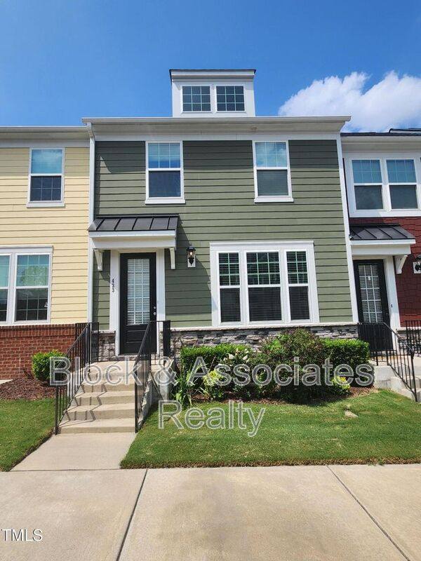 Townhouse for rent at 433 Rally Point Place, Wake Forest, NC 27587
