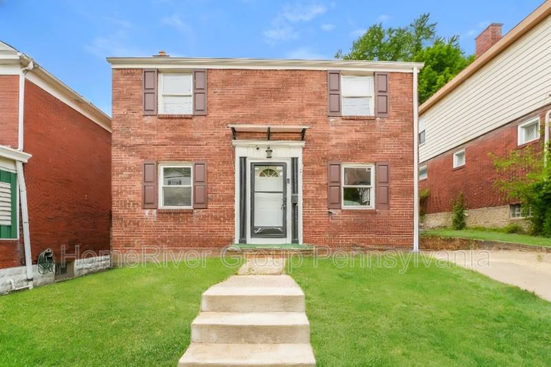 House for rent at 2914 Brentwood Ave, Pittsburgh, PA 15227