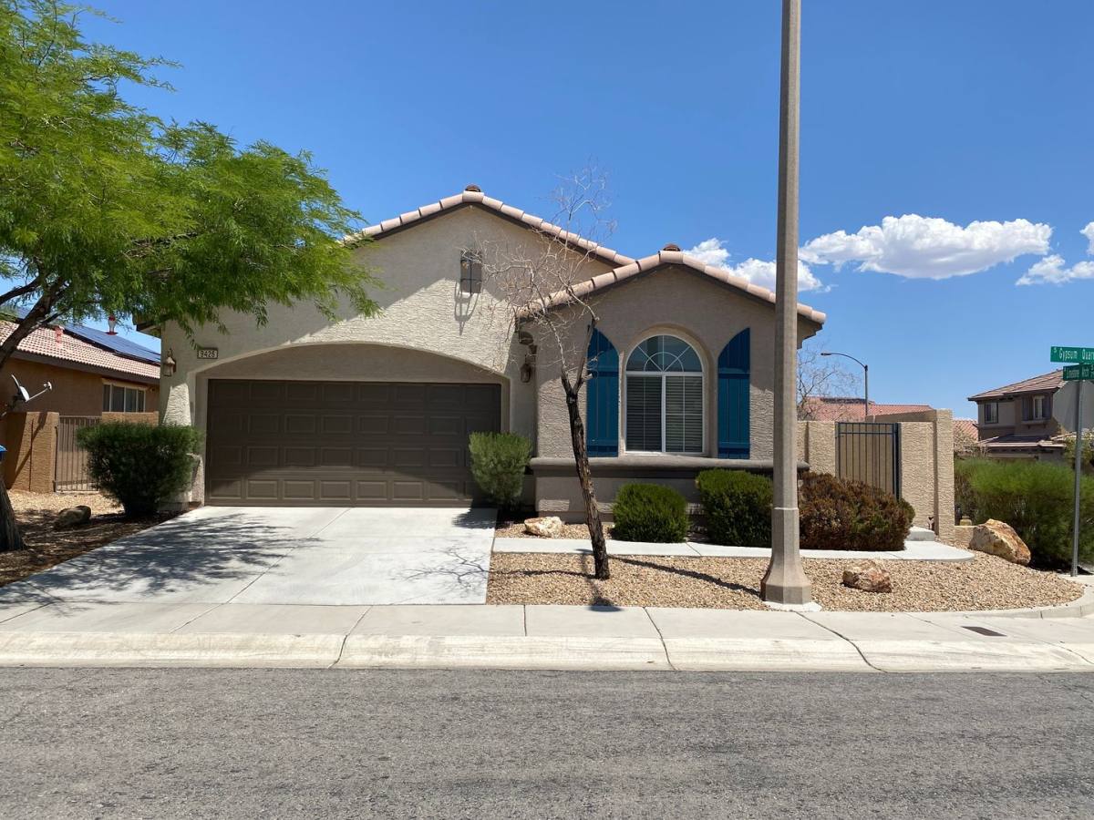 House for rent at 9426 Gypsum Quarry St, Las Vegas, NV 89178
