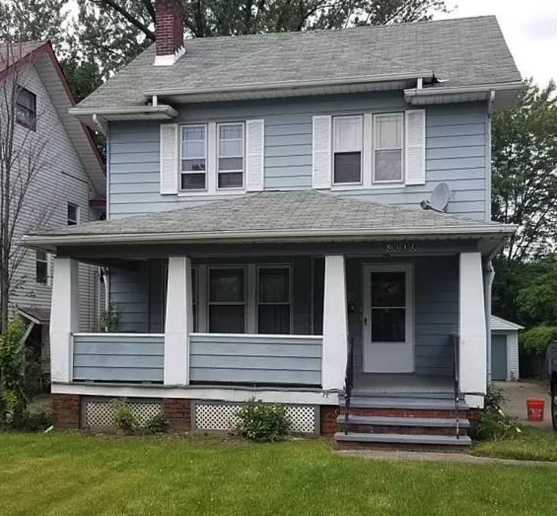 House for rent at 3809 Delmore Rd, Cleveland, OH 44121