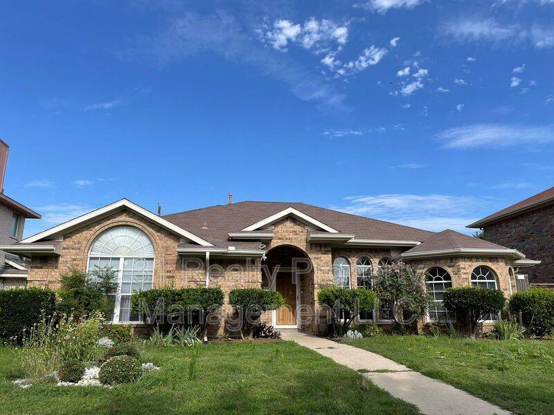 House for rent at 1304 Rosewood Lane, Allen, TX 75002