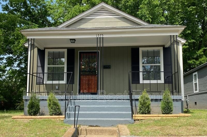 House for rent at 1575 Rayburn St, Memphis, TN 38106