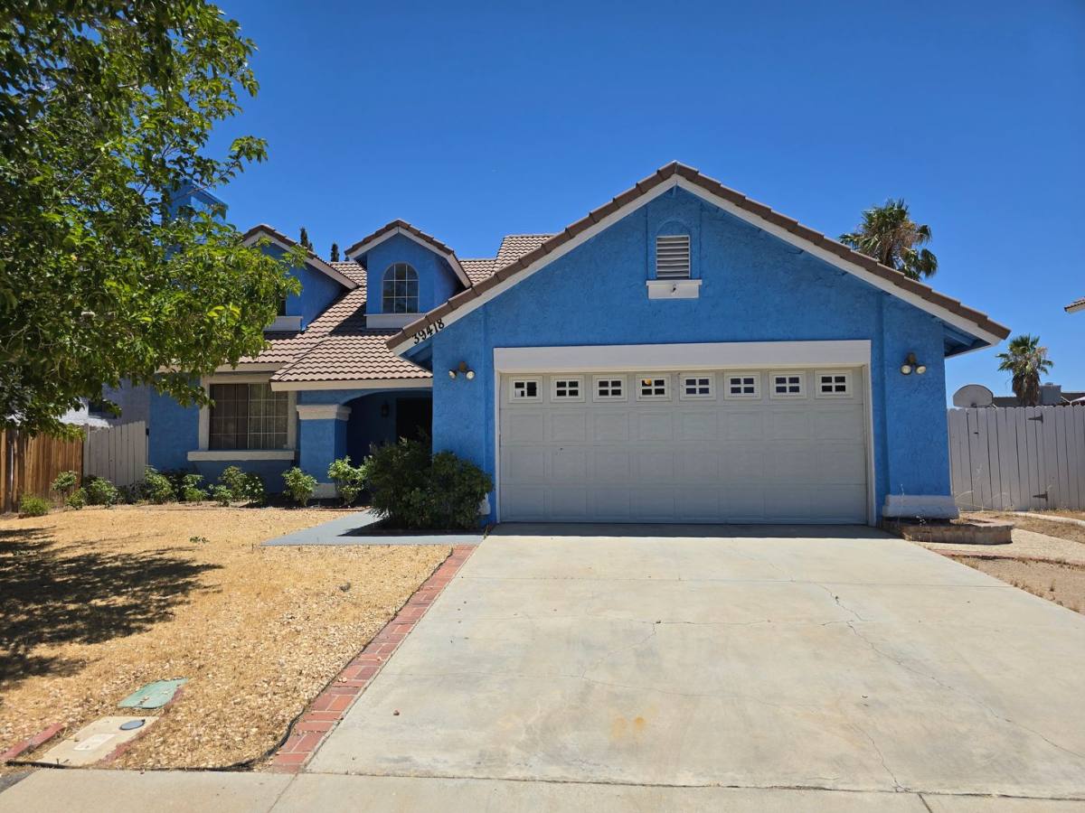 House for rent at 39418 Southcliff Way, Palmdale, CA 93551