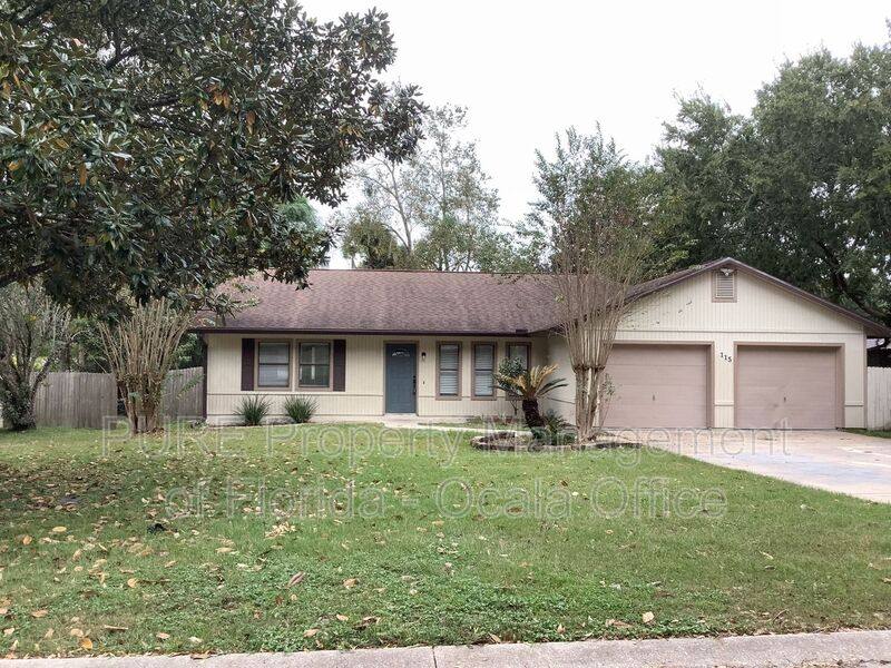 House for rent at 115 SE 34 St, Ocala, FL 34471
