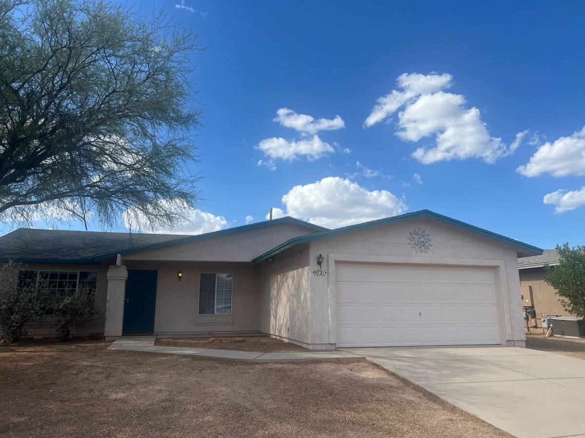 House for rent at 9721 E Bennett Dr, Tucson, AZ 85747