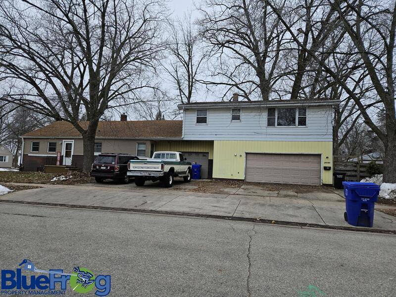 Apartment for rent at 2419 S Jackson St #1 2, Appleton, WI 54915