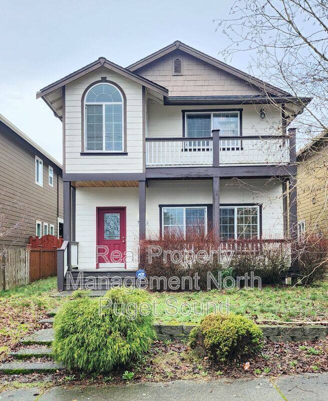 House for rent at 7332 Olympic Dr, Everett, WA 98203