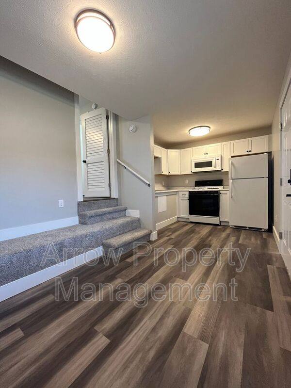 Apartment for rent at 877 N 26th St #22, Lincoln, NE 68503