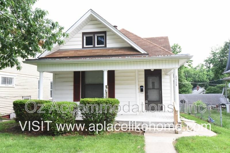 House for rent at 2728 Sacramento St, Saint Joseph, MO 64507
