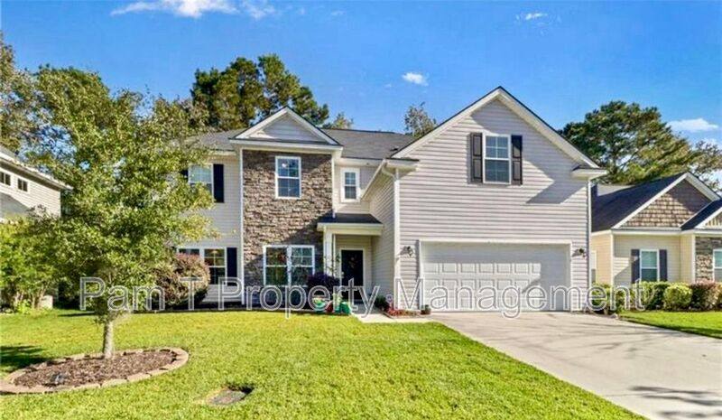 House for rent at 131 Wall St, Savannah, GA 31405