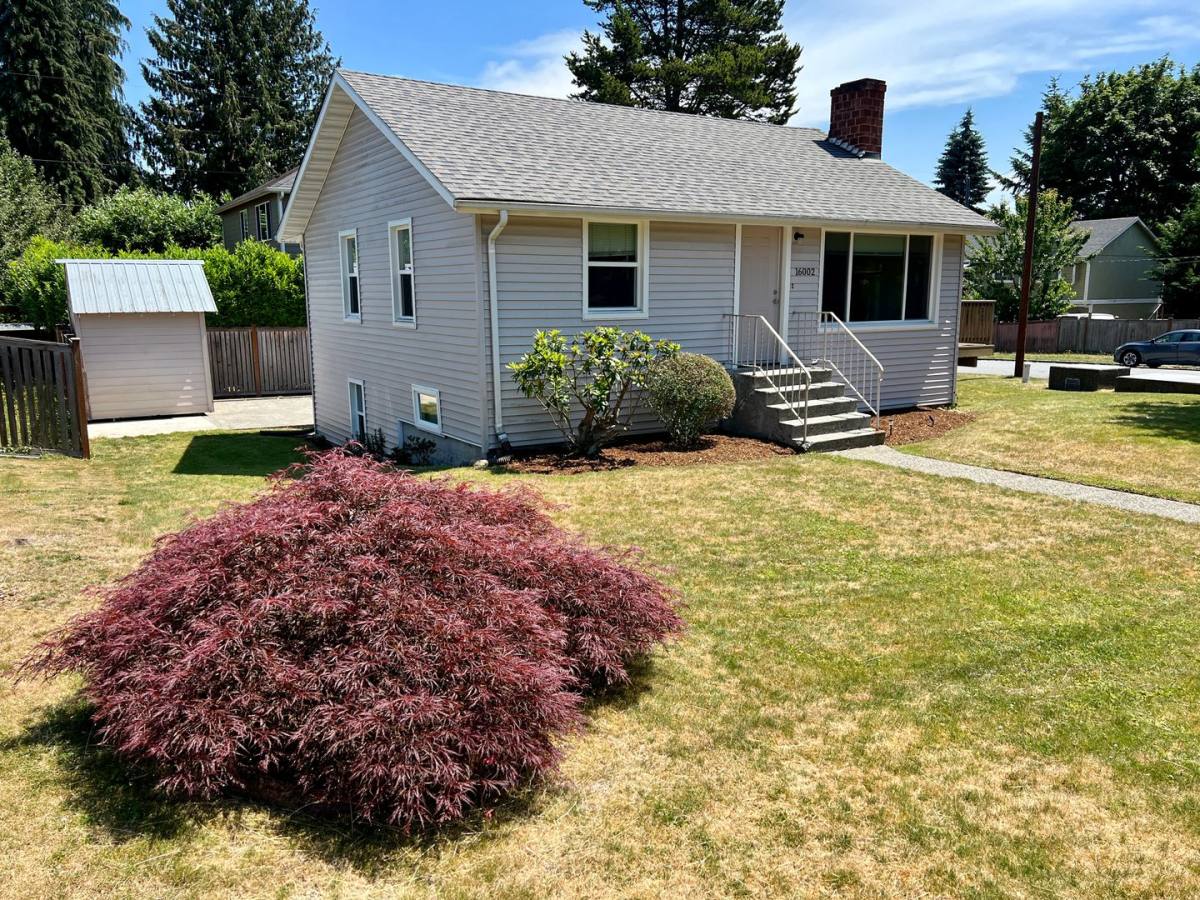 House for rent at 16002 8th Ave NE, Seattle, WA 98155