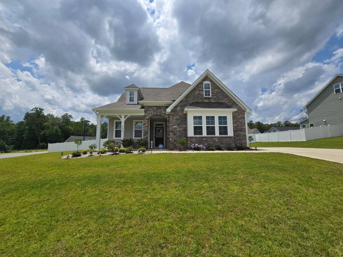 House for rent at 5403 Seedling Rd, Fayetteville, NC 28311