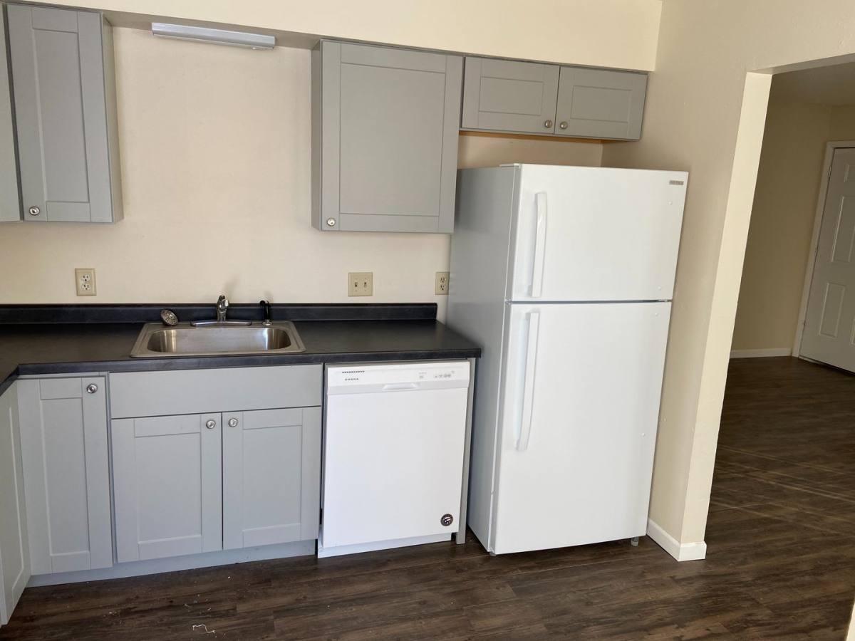 Townhouse for rent at 4716 SE 3rd St, Des Moines, IA 50315