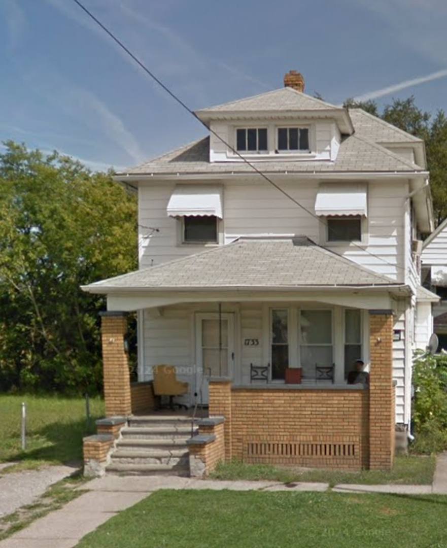 Apartment for rent at 1733-1737 Long Ave, Lorain, OH 44052
