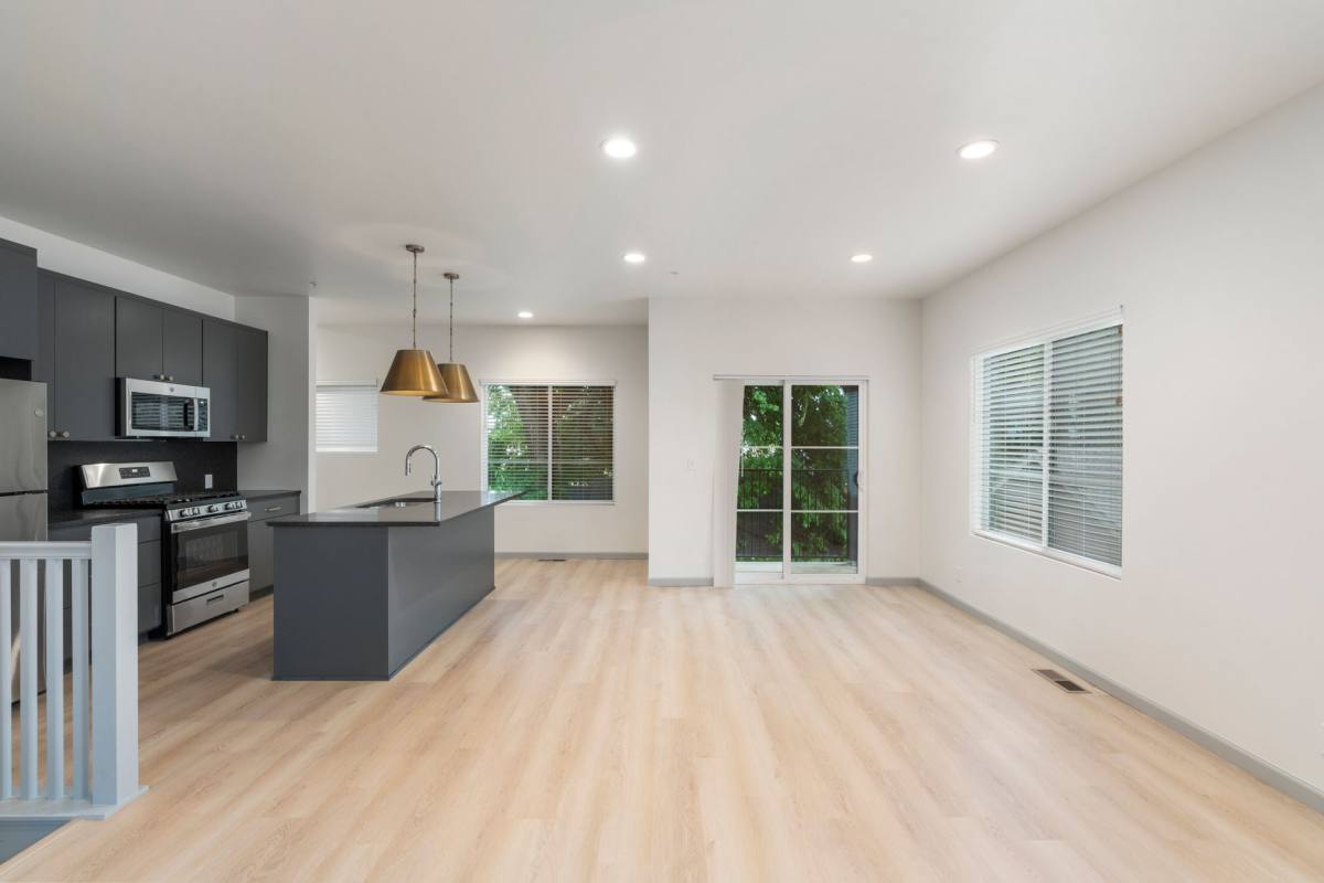 Condo for rent at 1411 S Quaker Ave, Tulsa, OK 74120