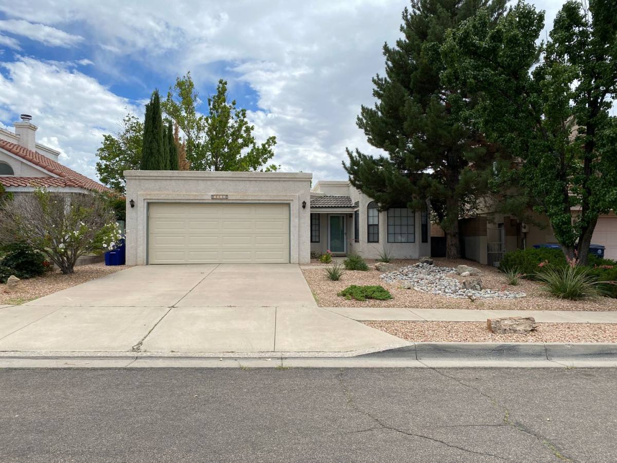 House for rent at 7920 William Moyers Ave NE, Albuquerque, NM 87122
