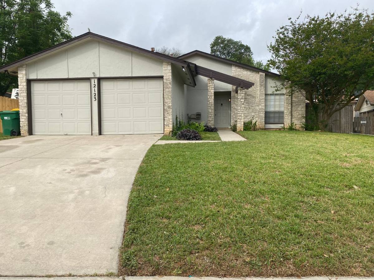 House for rent at 12123 Stevens Court, San Antonio, TX 78233