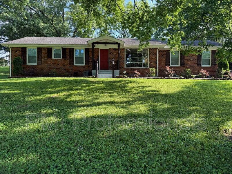 House for rent at 149 Neverbreak Dr, Hendersonville, TN 37075