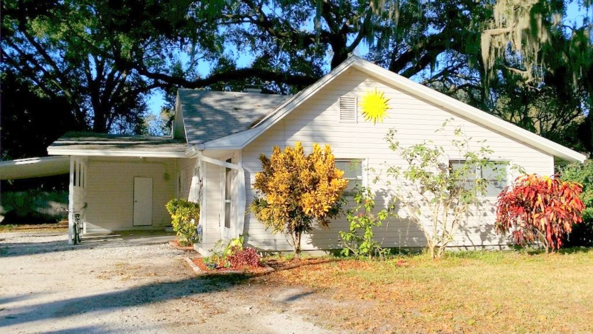 House for rent at 1157 41st St, Sarasota, FL 34234