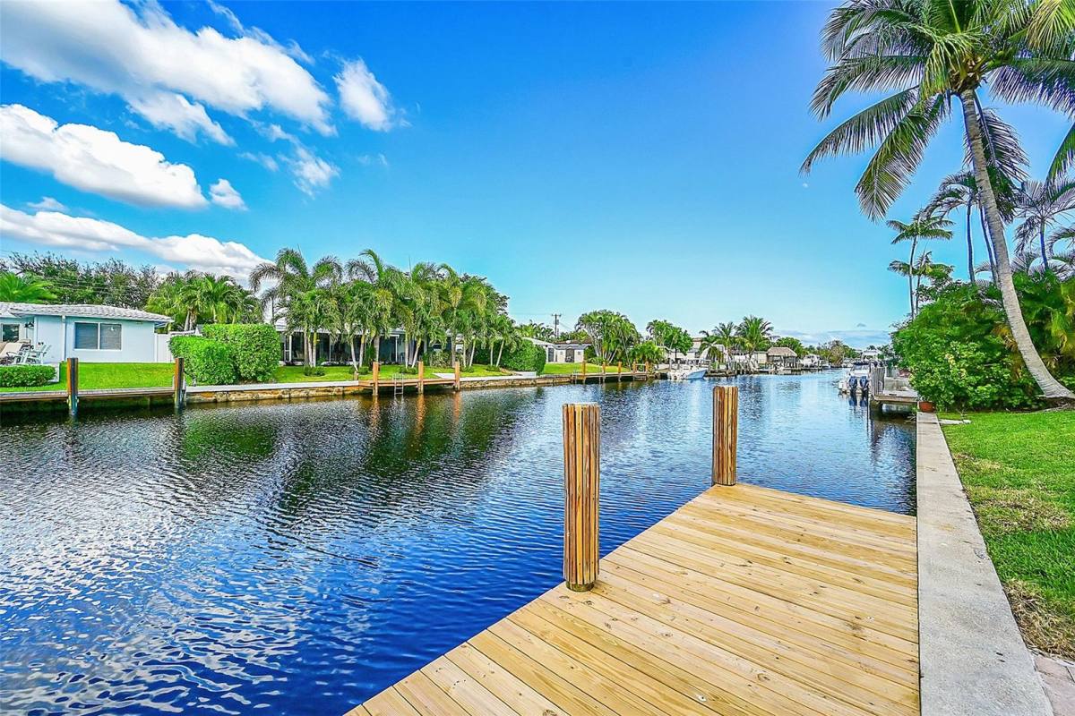 House for rent at 211 SE 9th Court, Pompano Beach, FL 33060