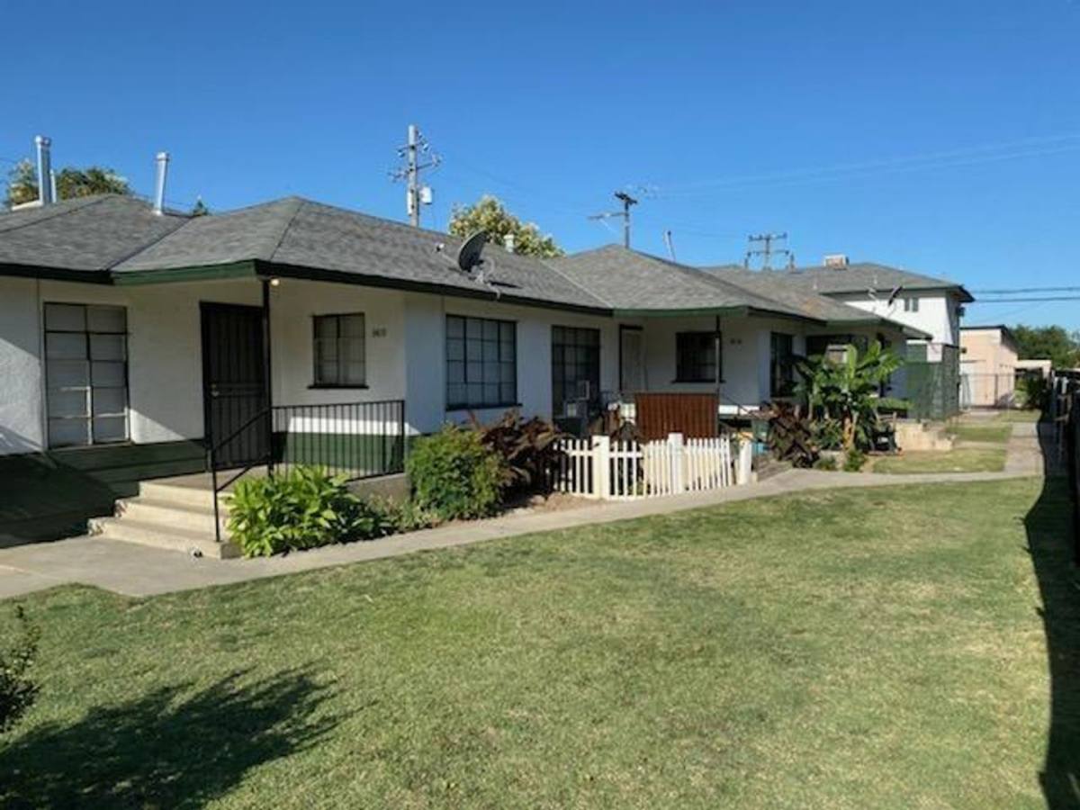 Apartment for rent at 3410 E Normal Ave, Fresno, CA 93703