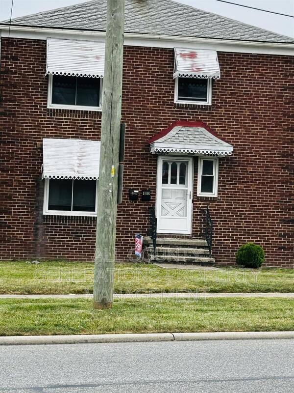 Apartment for rent at 14006 Lakewood Heights Blvd, Lakewood, OH 44107