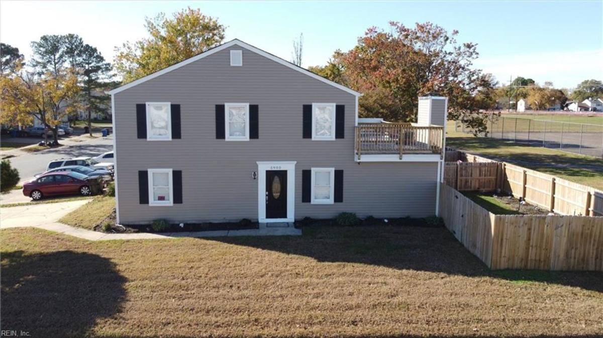 Townhouse for rent at 5900 Clear Springs Court, Virginia Beach, VA 23464