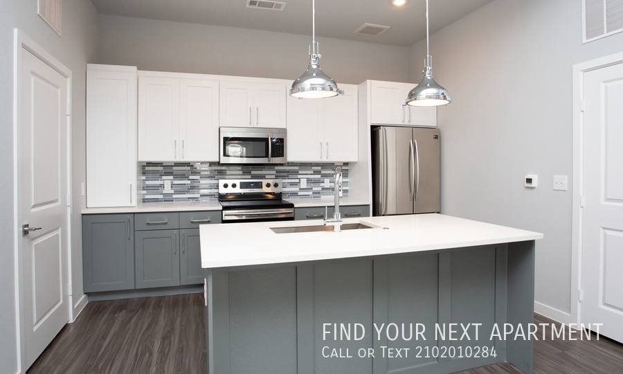 Apartment for rent at 2221 Independence Dr, New Braunfels, TX 78130