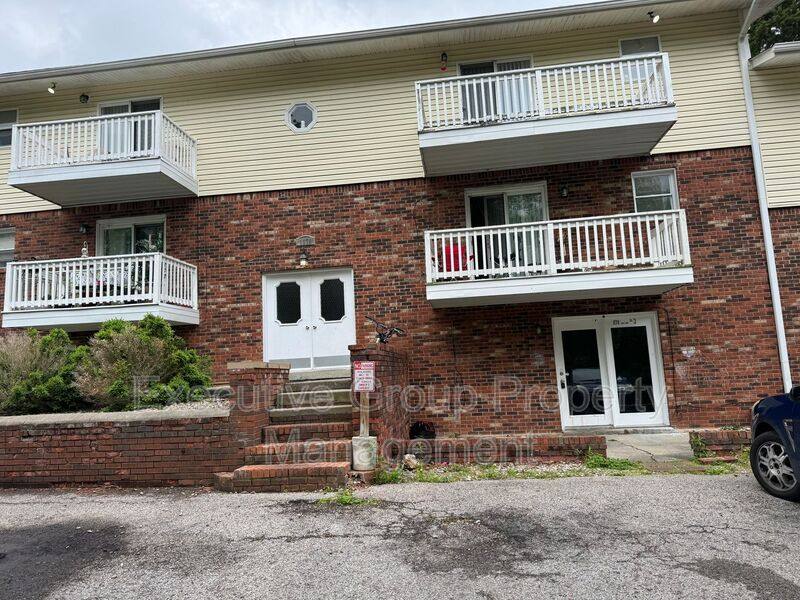 House for rent at 1178-3 Lois Lane, Radcliff, KY 40160