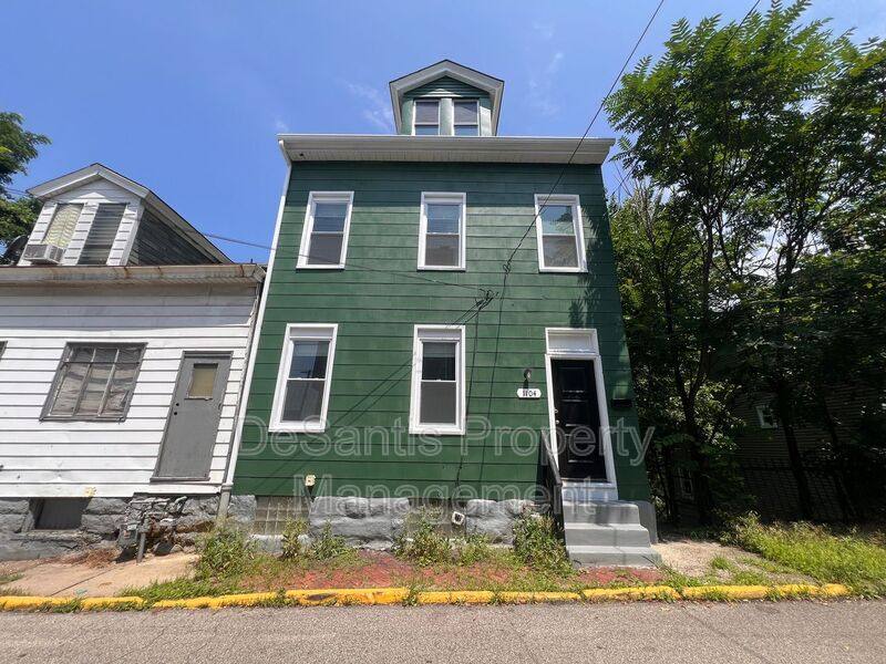 House for rent at 1104 Brabec St, Pittsburgh, PA 15212