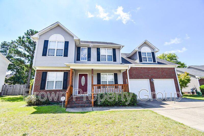 House for rent at 71 Person Court, Spring Lake, NC 28390