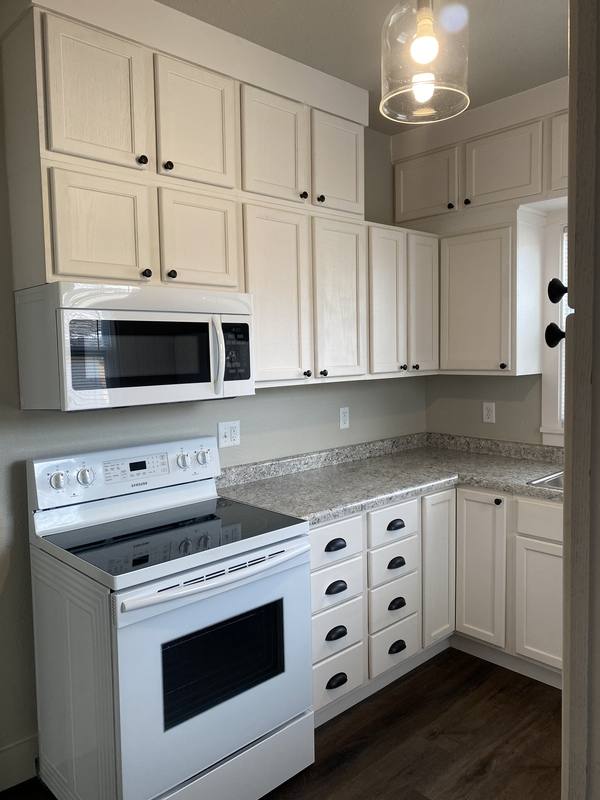 Apartment for rent at 201 W Jefferson St #3, Fairfield, IA 52556
