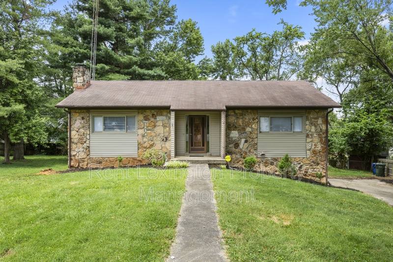 House for rent at 2025 Langhorne Dr, Lexington, KY 40514