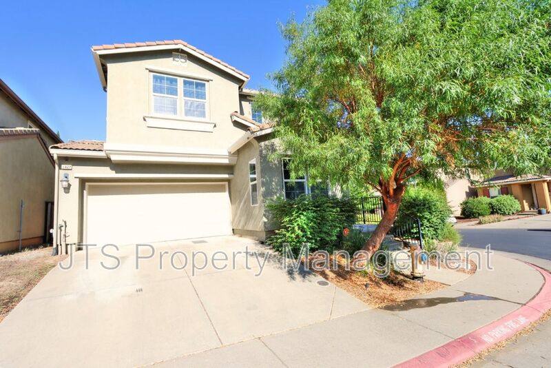 House for rent at 1427 Bicker Circle, Folsom, CA 95630