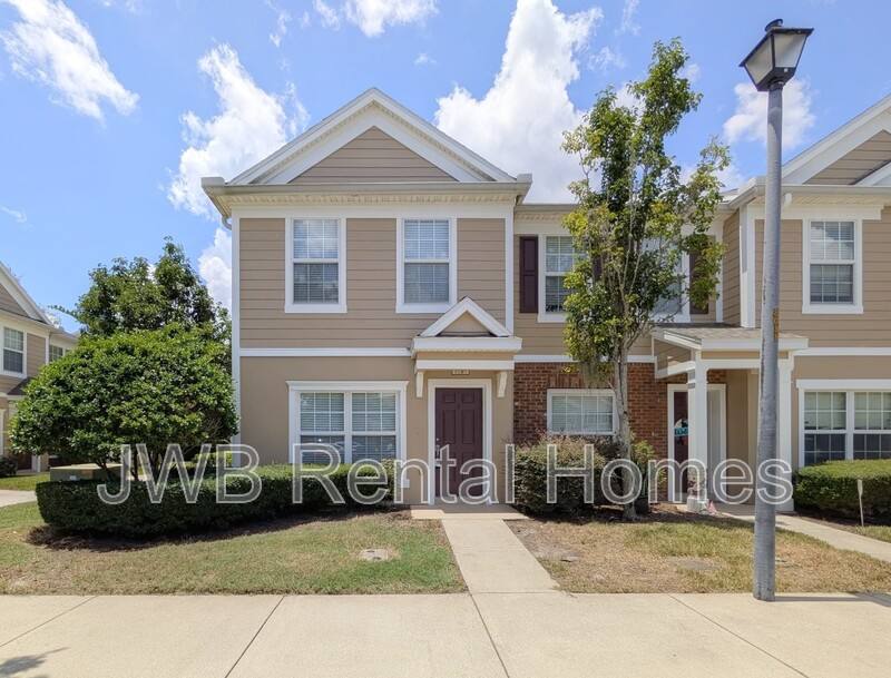 Townhouse for rent at 8090 Summer Cove Court, Jacksonville, FL 32256