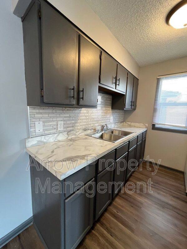Apartment for rent at 2100 Garfield #6, Lincoln, NE 68502