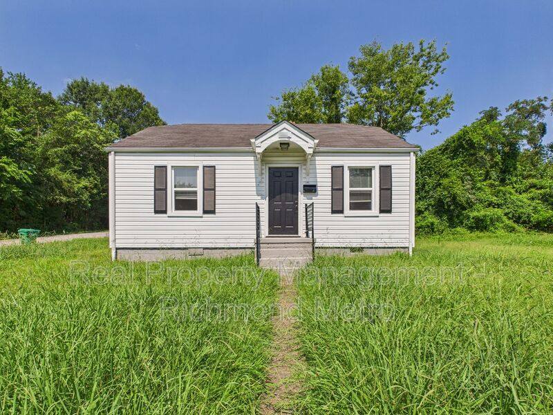 House for rent at 2400 Allence Blvd, Richmond, VA 23223