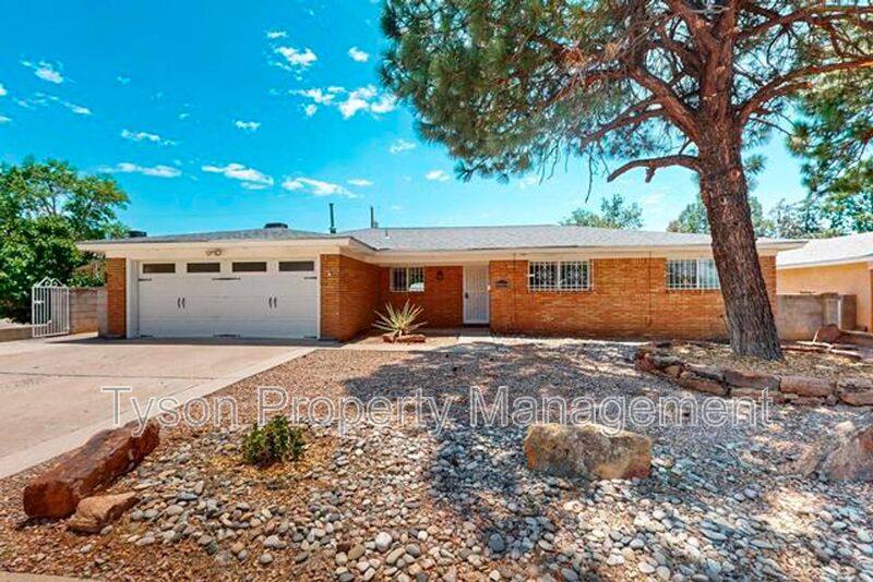 House for rent at 8804 Bellehaven Ave NE, Albuquerque, NM 87112