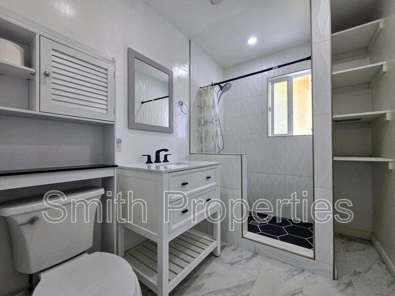House for rent at 4550 W 166th St, Lawndale, CA 90260